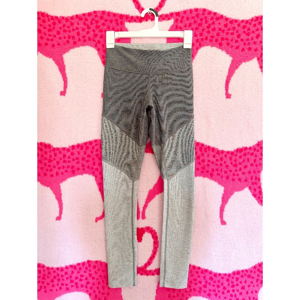 🩶Outdoor Voices Leggings🩶